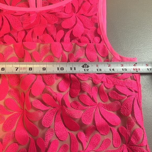 Trina Turk Dresses Nude Lining Pink Flower Stich Sleeveless Dress Women's Size 4 - Picture 4 of 8